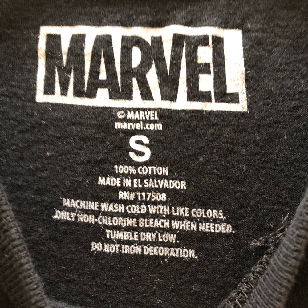 Spider-Man graphic T-Shirt - Picture 3 of 4